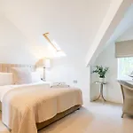 Discovery Semesterbostad *